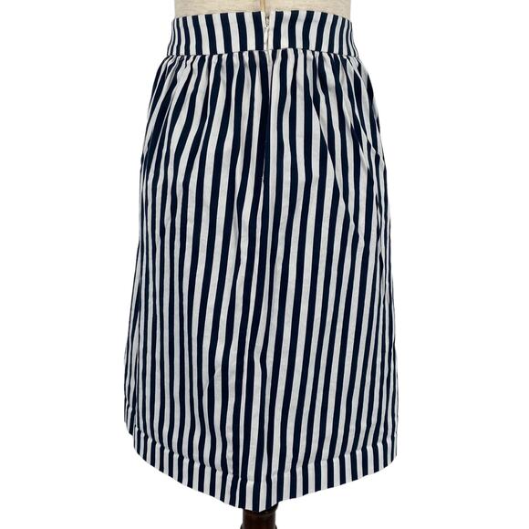 ANN TAYLOR Vertical Striped A Line Skirt Blue White Size 4 Petite Nautical Chic - Picture 2 of 6
